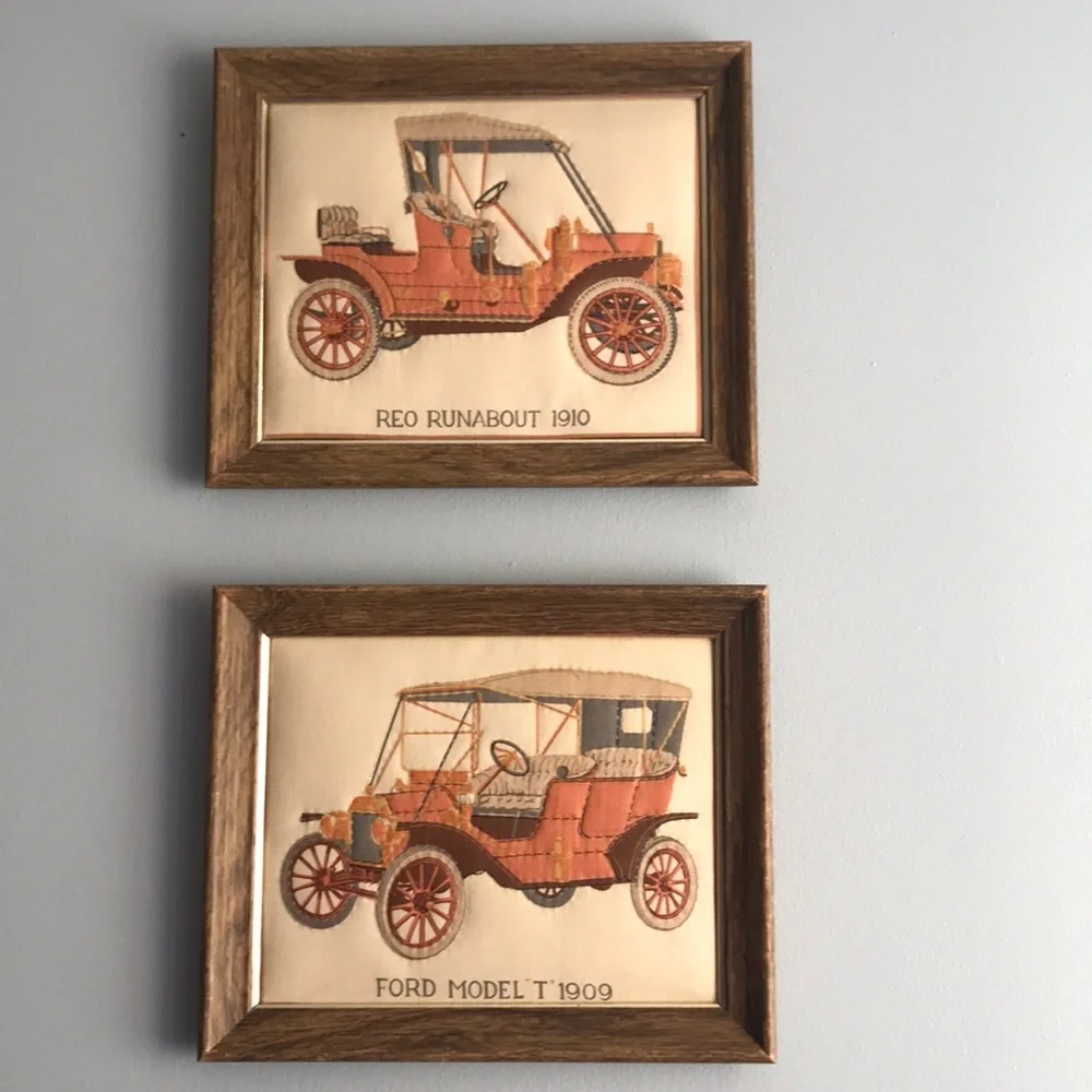 Vintage set of 2 Reo Runabout 1910 & Ford Model T 1909 fabric print wall art